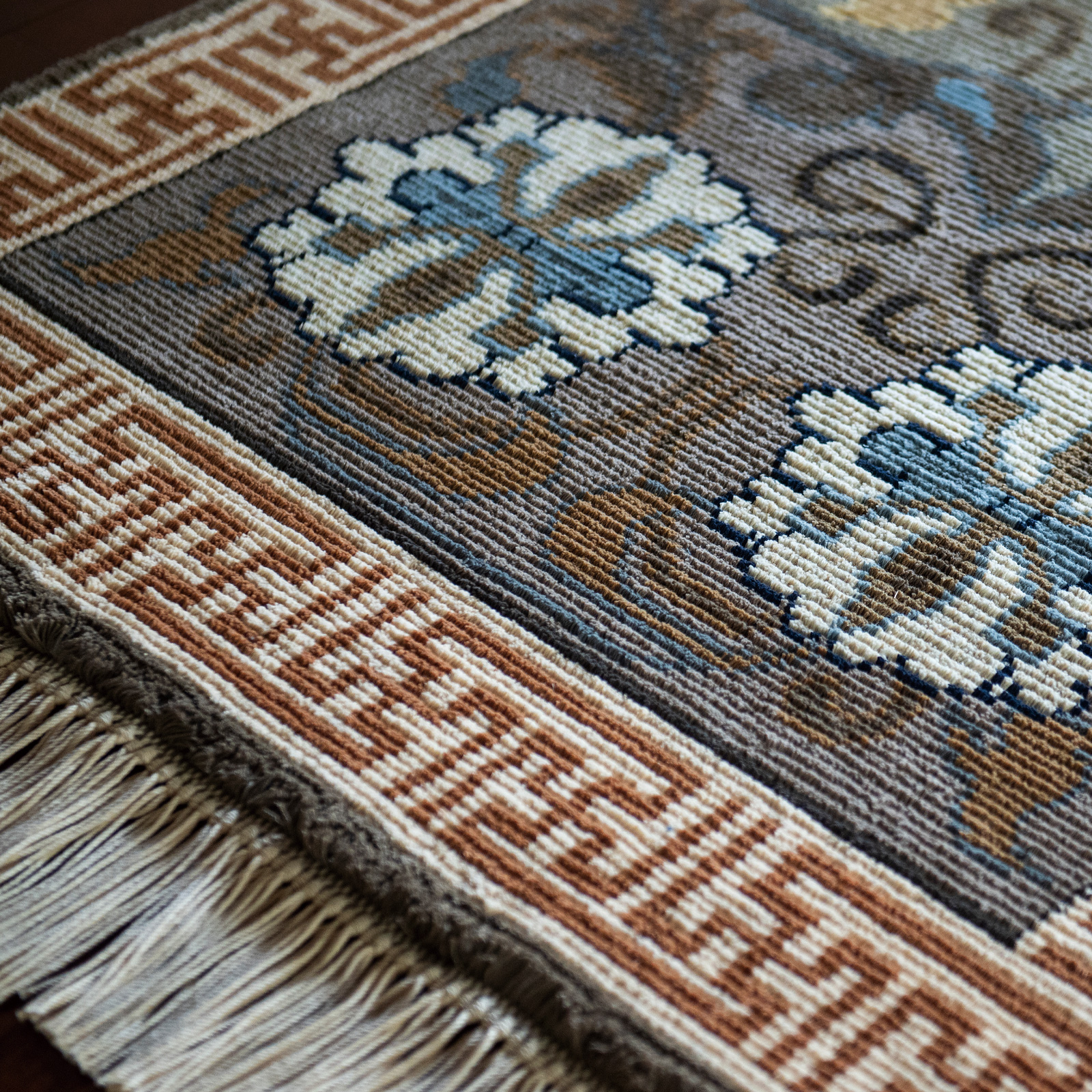 吉島伸一鍋島緞通